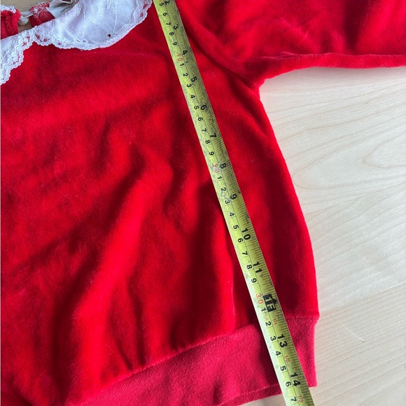 Vintage Red Velvet Sweater with White Lace Collar 6Y Kids. - Picture 6 of 8